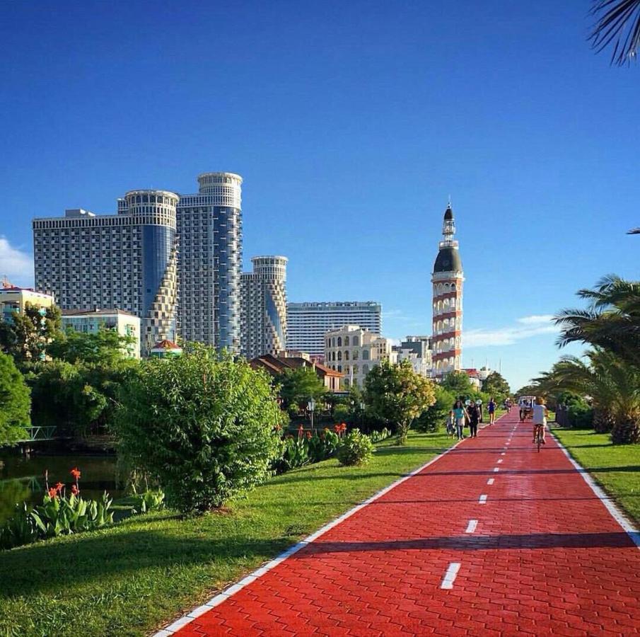 Apartment Sea Tower Khimshiashvili 15 باتومي المظهر الخارجي الصورة